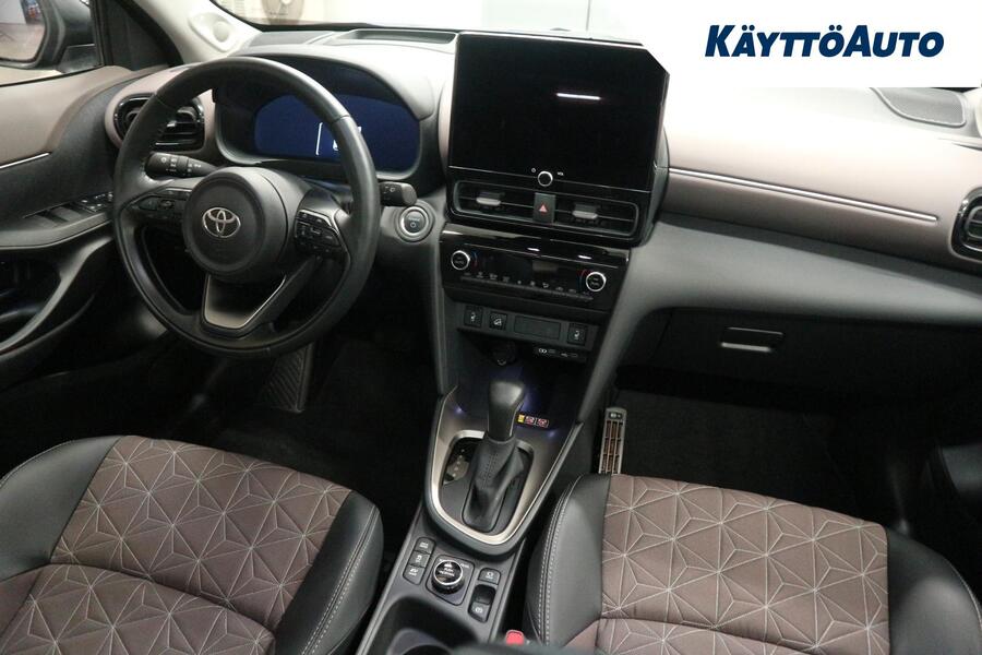 Toyota Yaris Cross vaihtoauto