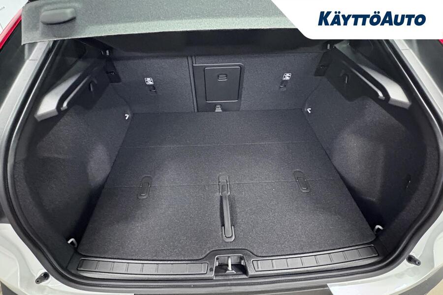 Volvo EC40 vaihtoauto