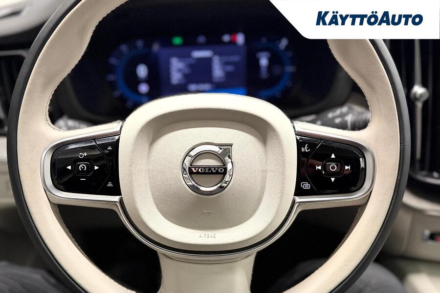 Volvo XC60 vaihtoauto