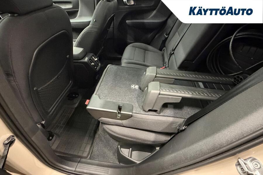 Volvo EX40 vaihtoauto