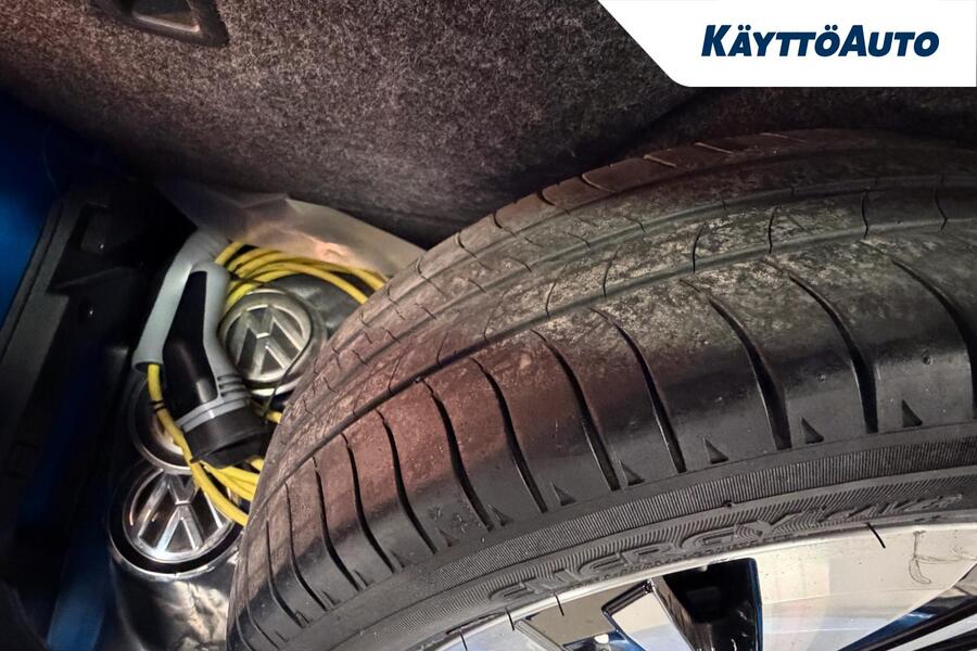 Volkswagen up! vaihtoauto