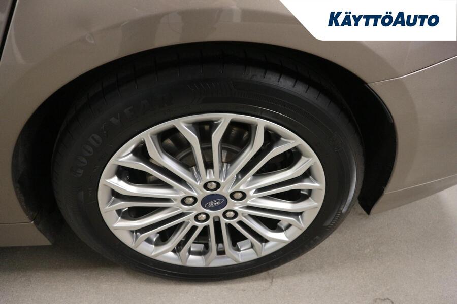 Ford Mondeo vaihtoauto