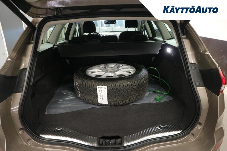Ford Mondeo vaihtoauto
