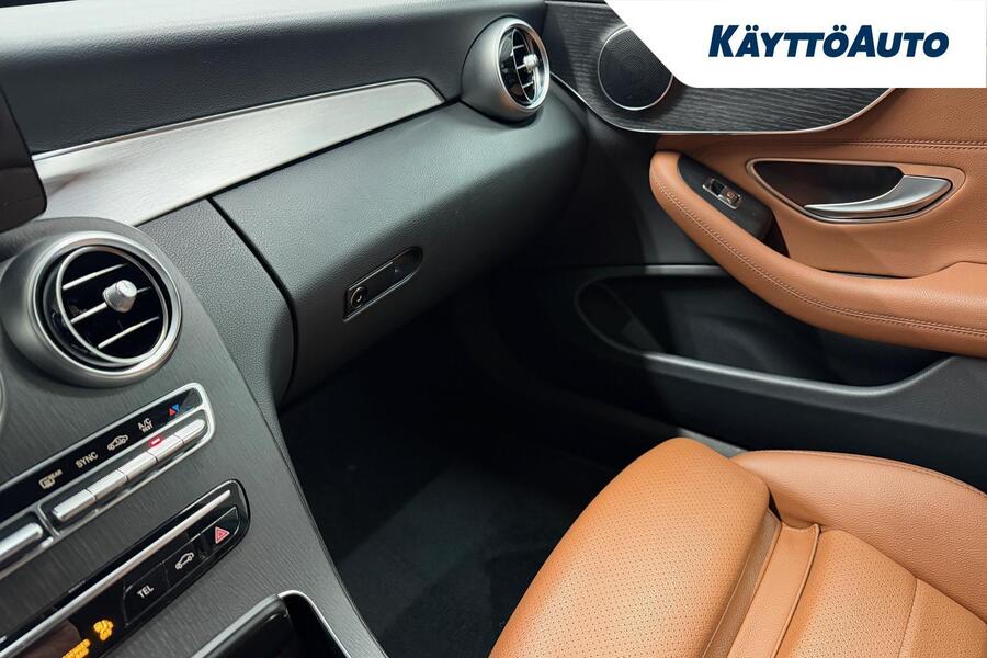 Mercedes-Benz C vaihtoauto