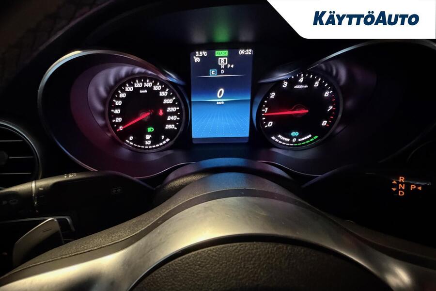 Mercedes-Benz C vaihtoauto