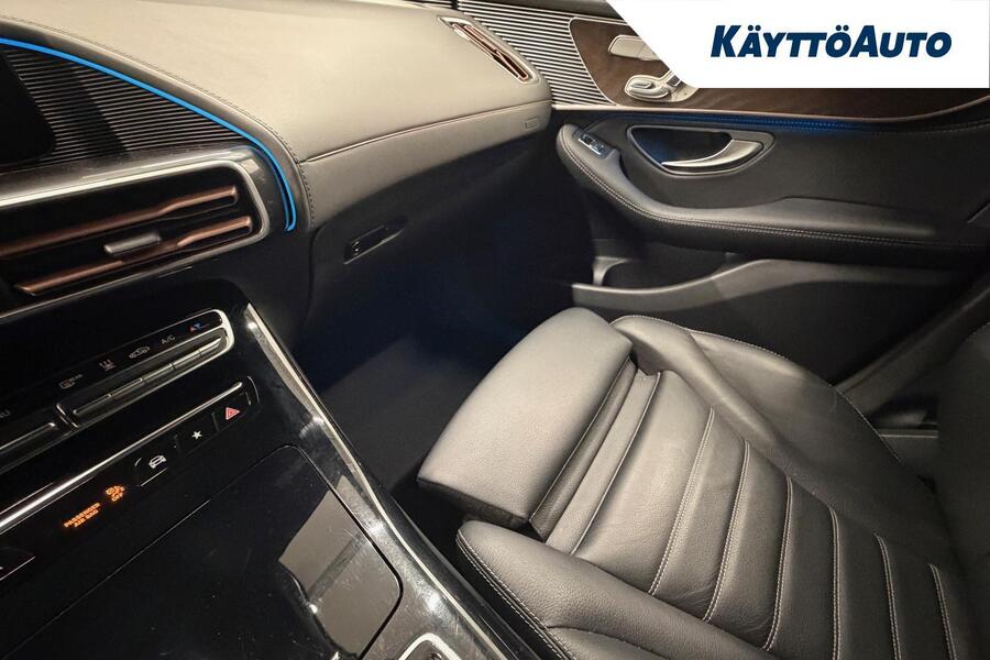 Mercedes-Benz EQC vaihtoauto