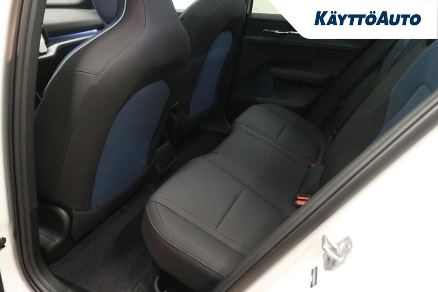 Volvo EX30 Cross Country vaihtoauto