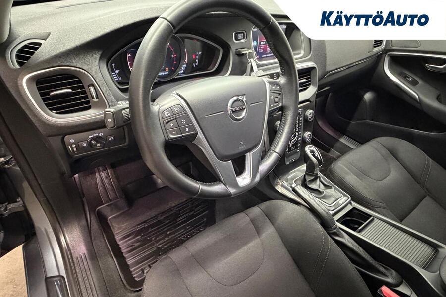 Volvo V40 vaihtoauto