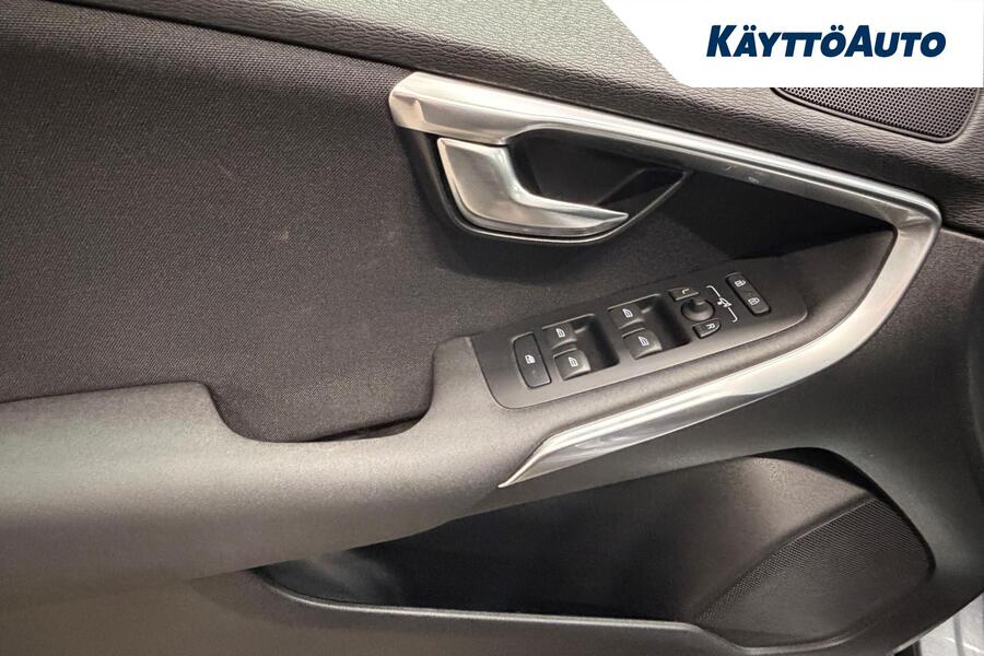 Volvo V40 vaihtoauto