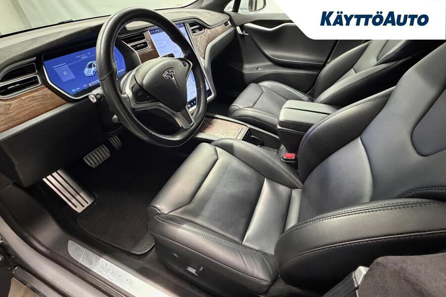 Tesla Model S vaihtoauto