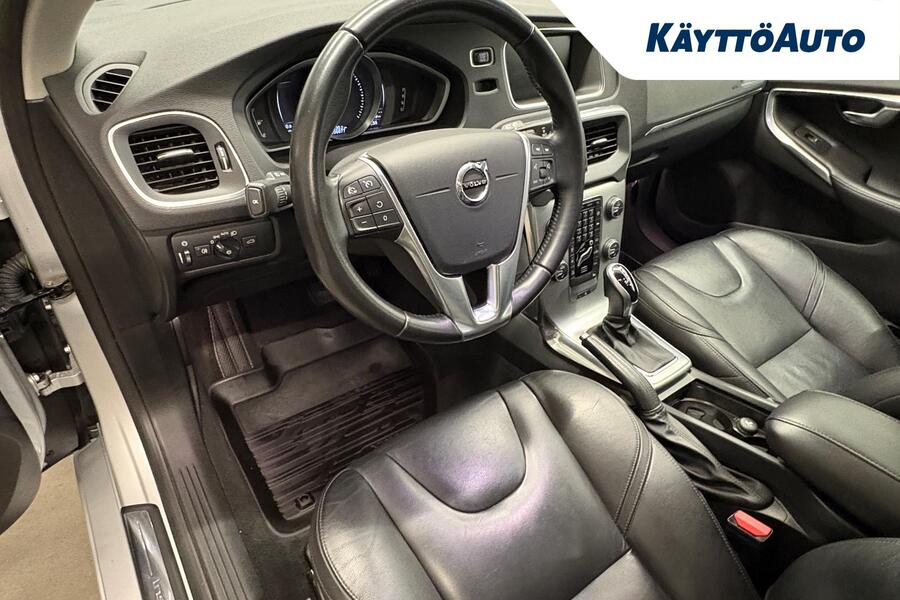 Volvo V40 vaihtoauto