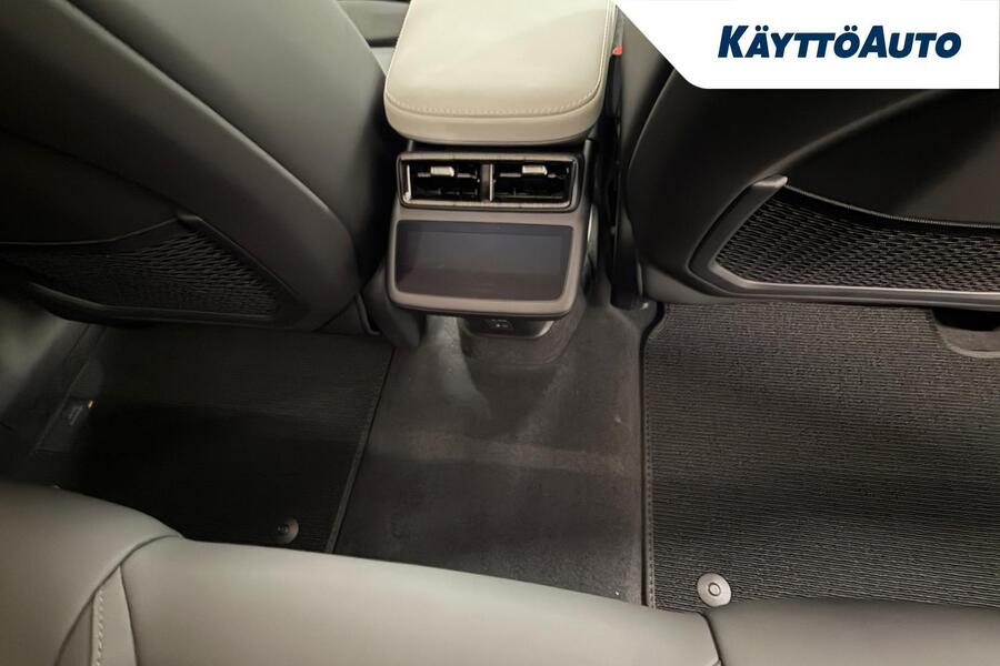 Polestar 4 vaihtoauto