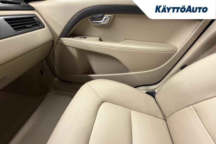 Volvo XC70 vaihtoauto