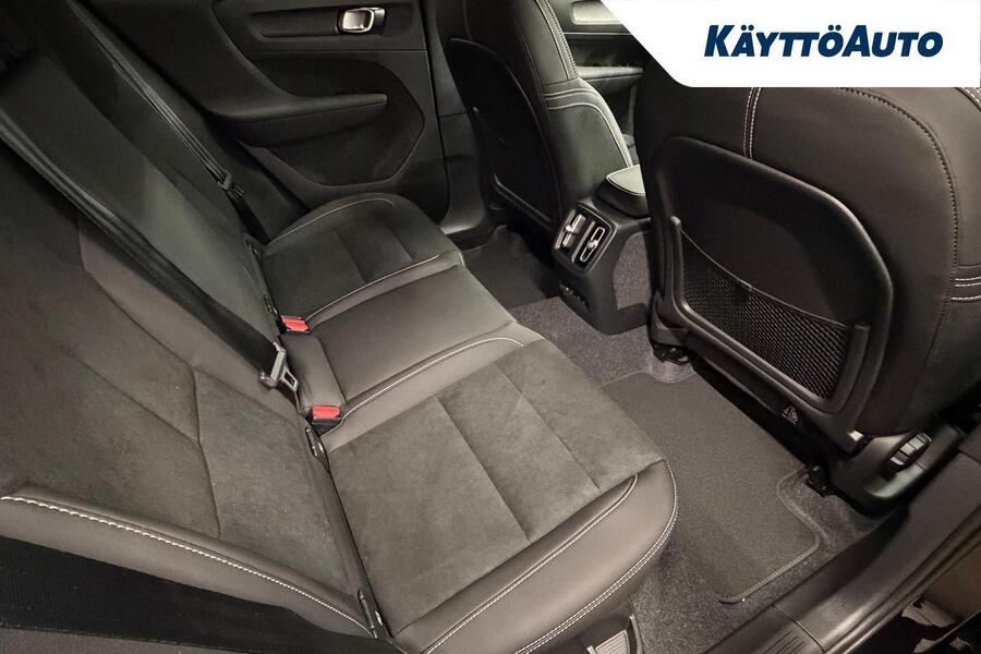 Volvo EX40 vaihtoauto