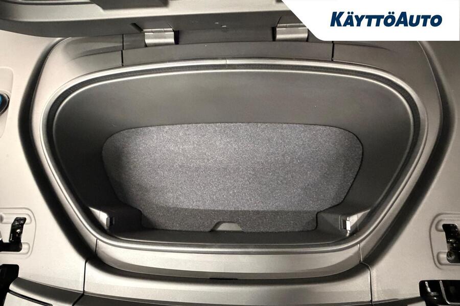 Volvo EX40 vaihtoauto