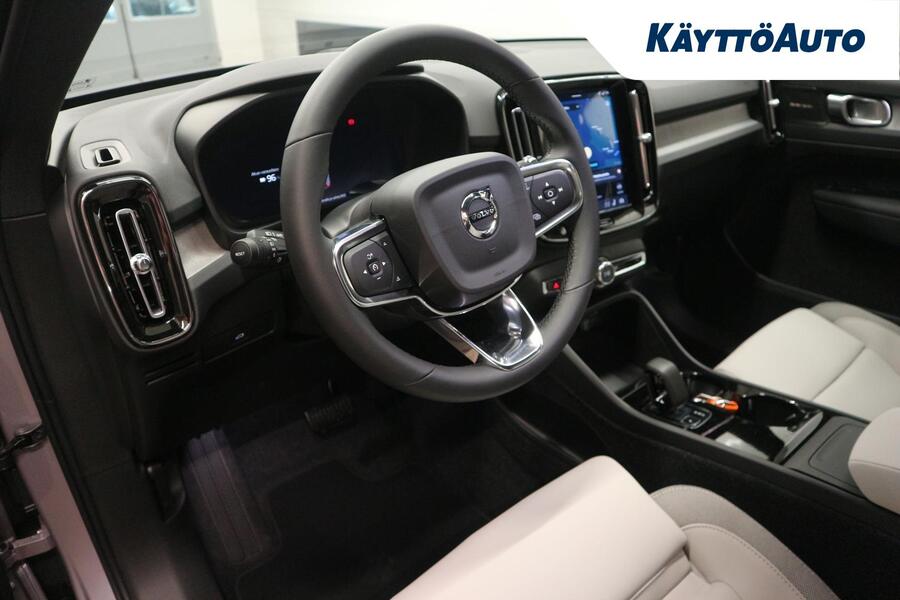 Volvo EX40 vaihtoauto