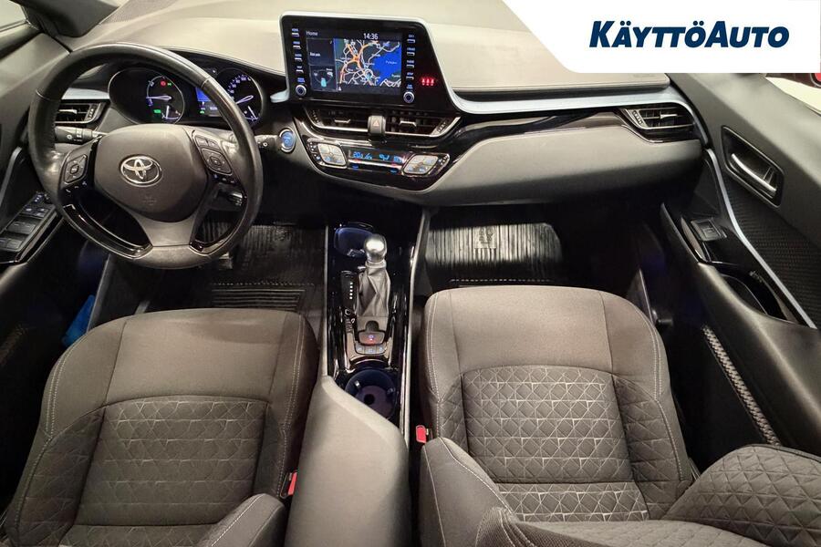 Toyota C-HR vaihtoauto