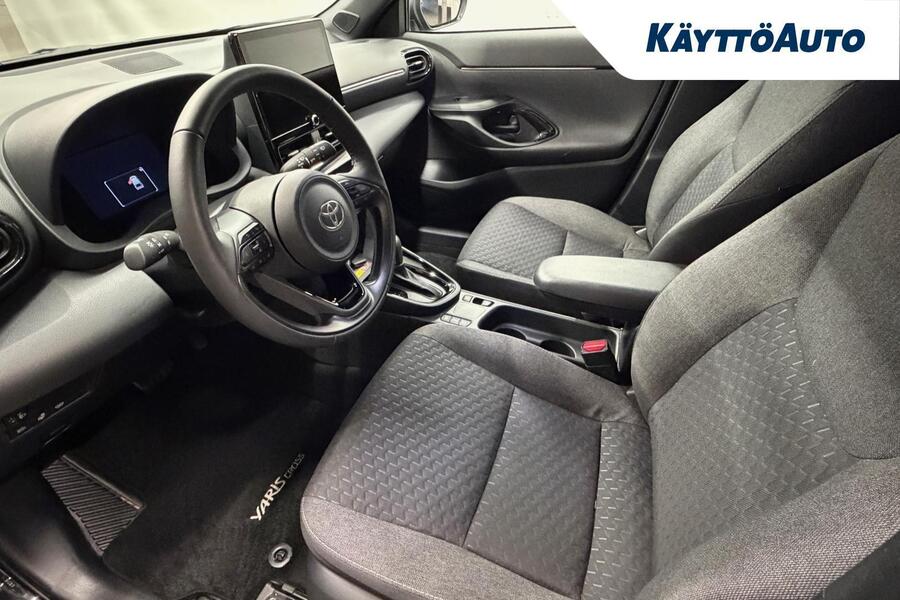 Toyota Yaris Cross vaihtoauto