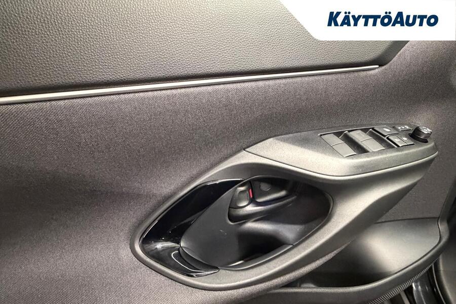 Toyota Yaris Cross vaihtoauto