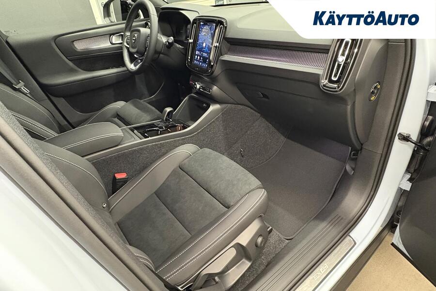 Volvo EX40 vaihtoauto