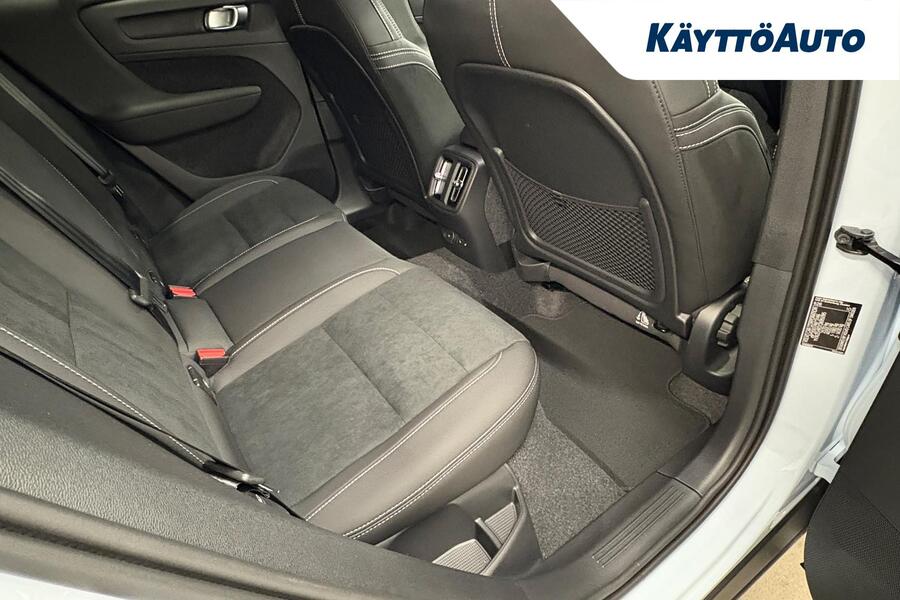 Volvo EX40 vaihtoauto