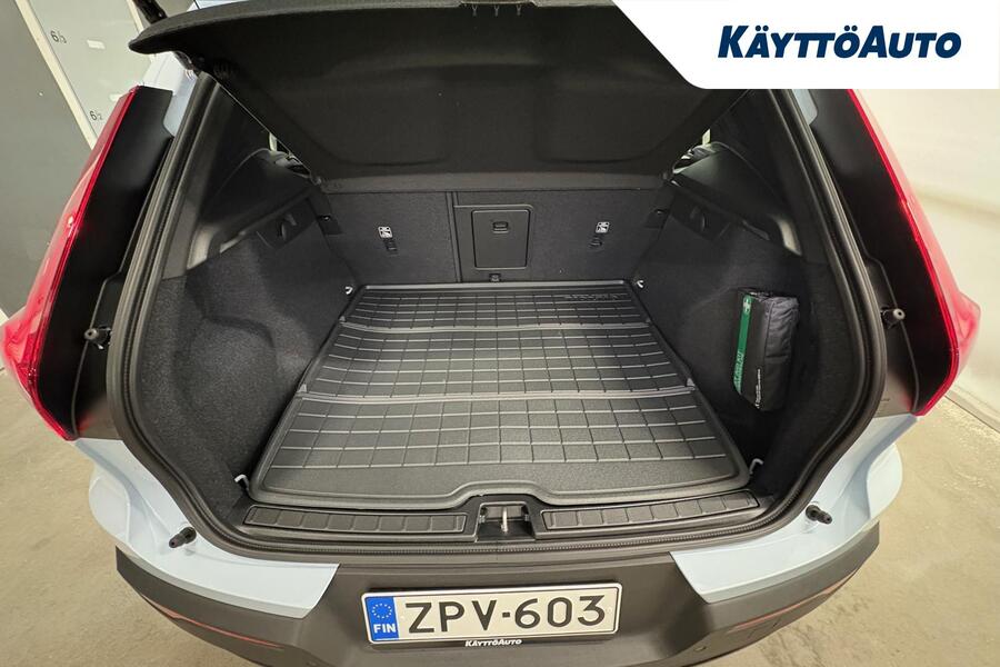 Volvo EX40 vaihtoauto