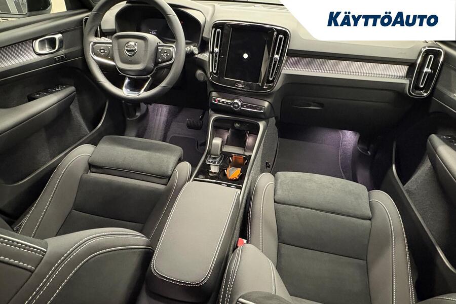 Volvo EX40 vaihtoauto