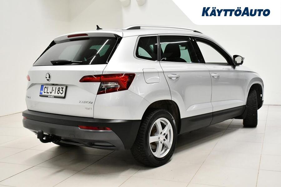 Skoda Karoq vaihtoauto
