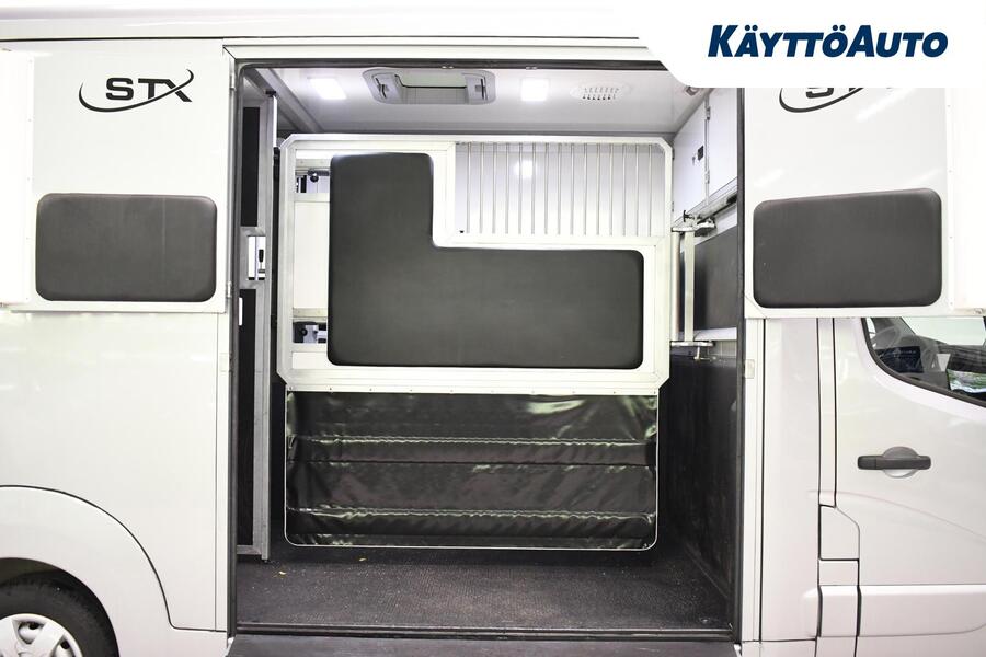 Opel Movano vaihtoauto