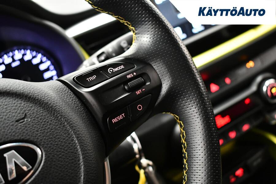 Kia Stonic vaihtoauto