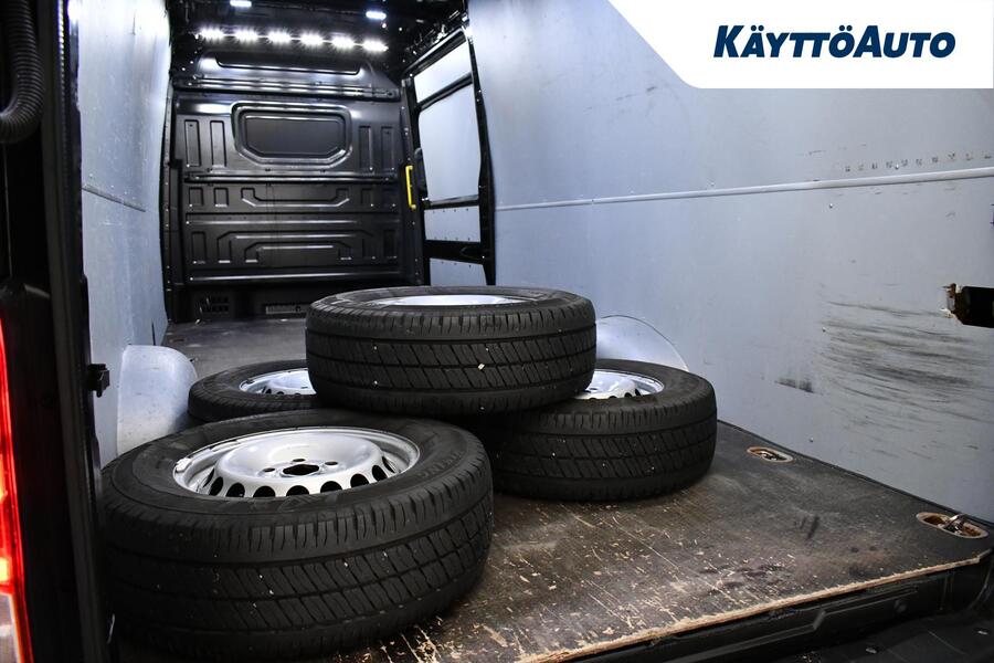 Volkswagen Crafter vaihtoauto