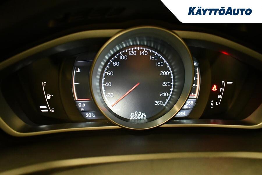 Volvo V40 Cross Country vaihtoauto