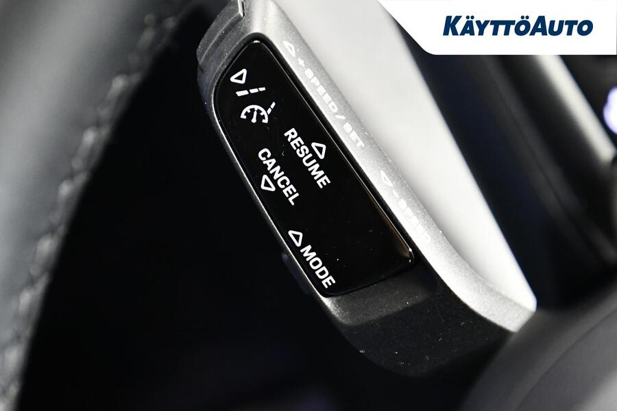 Porsche Taycan vaihtoauto