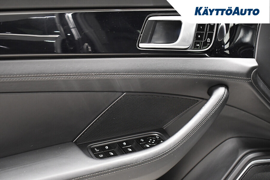 Porsche Panamera vaihtoauto