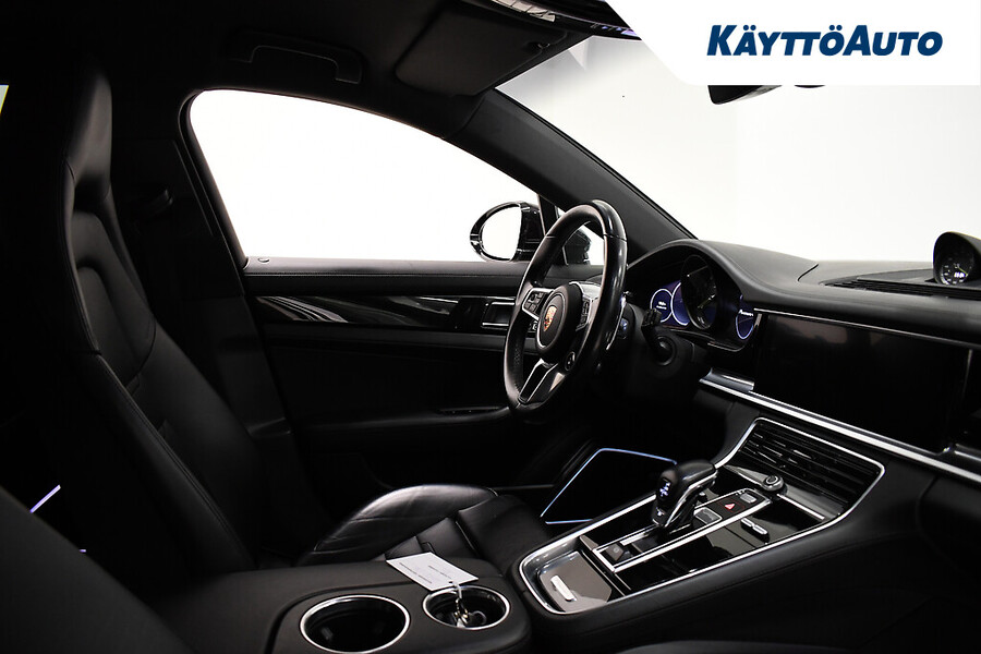 Porsche Panamera vaihtoauto