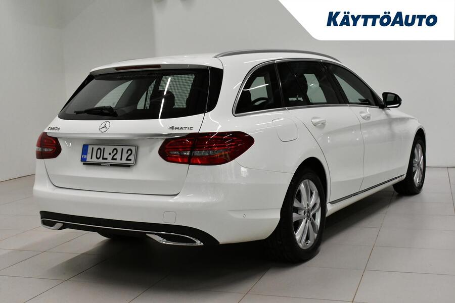 Mercedes-Benz C vaihtoauto