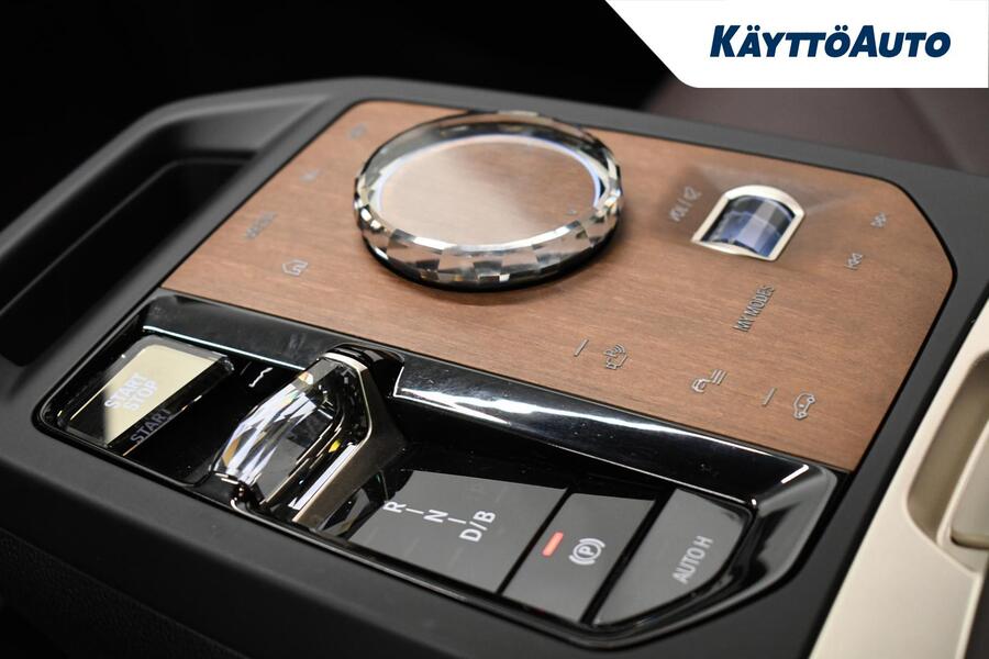 BMW iX M60 vaihtoauto