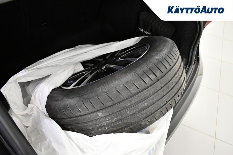 Volvo V40 Cross Country vaihtoauto