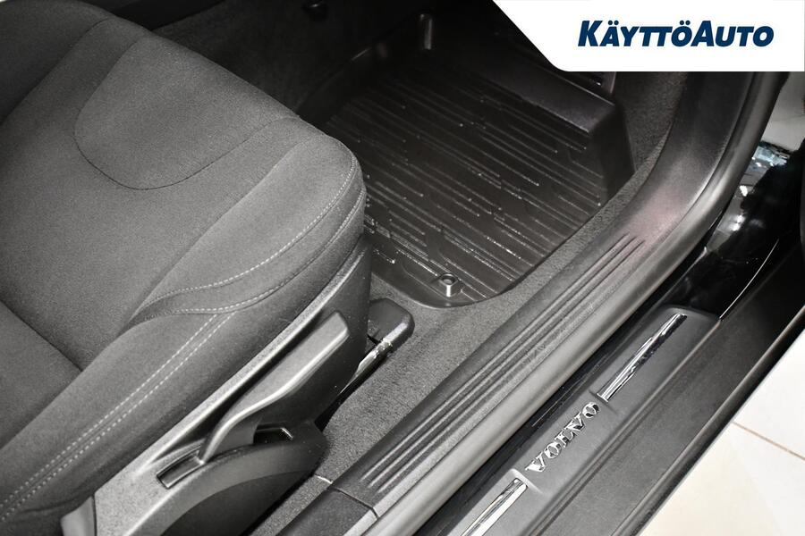 Volvo V40 Cross Country vaihtoauto