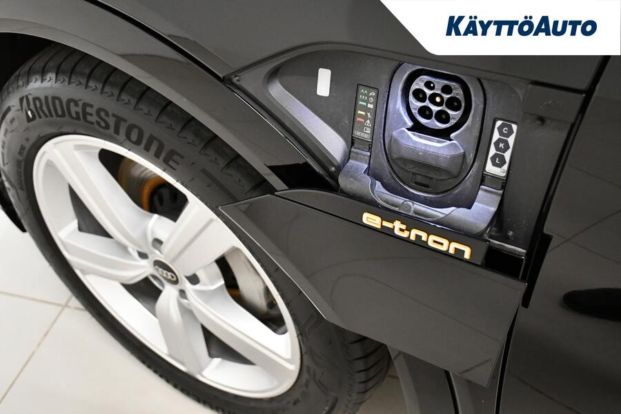 Audi e-tron vaihtoauto