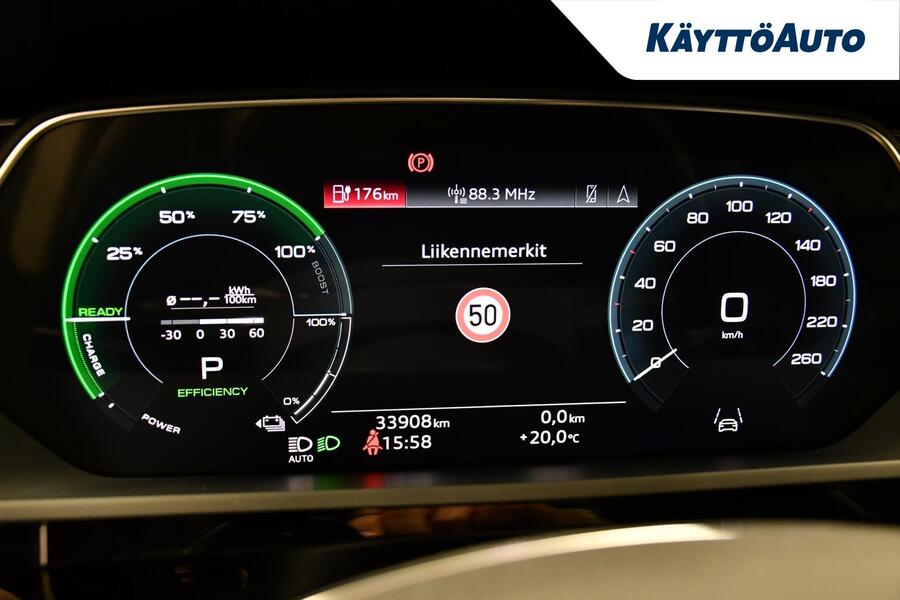 Audi e-tron vaihtoauto