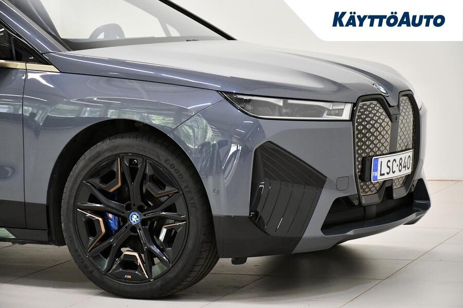 BMW iX vaihtoauto