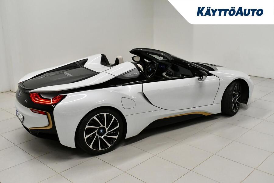BMW i8 vaihtoauto