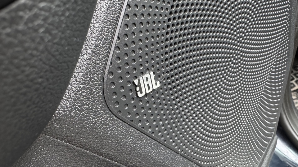 Kia Niro plug-in vaihtoauto