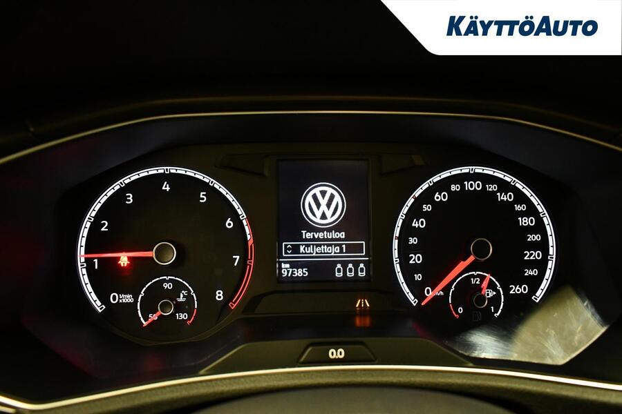 Volkswagen T-Roc vaihtoauto