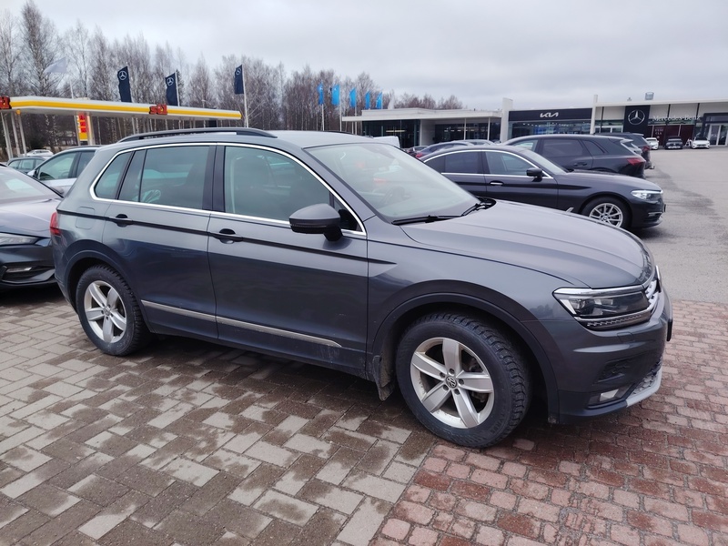 Volkswagen Tiguan vaihtoauto