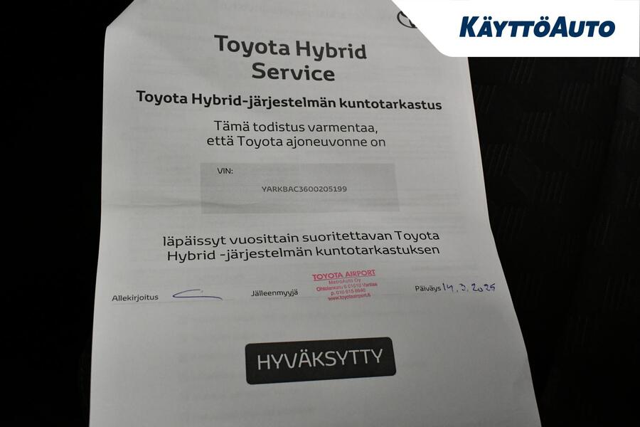 Toyota Yaris vaihtoauto