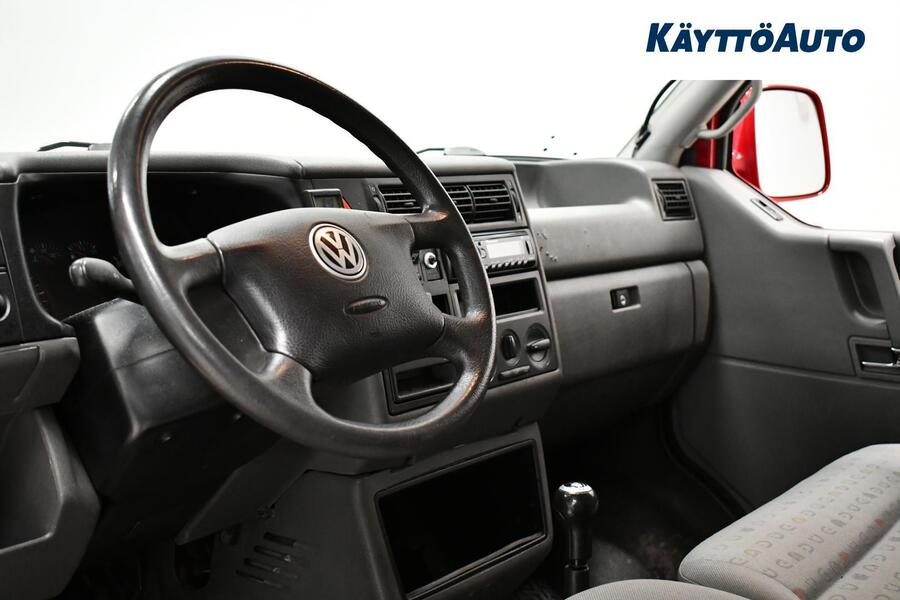 Volkswagen Caravelle vaihtoauto