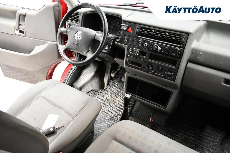 Volkswagen Caravelle vaihtoauto