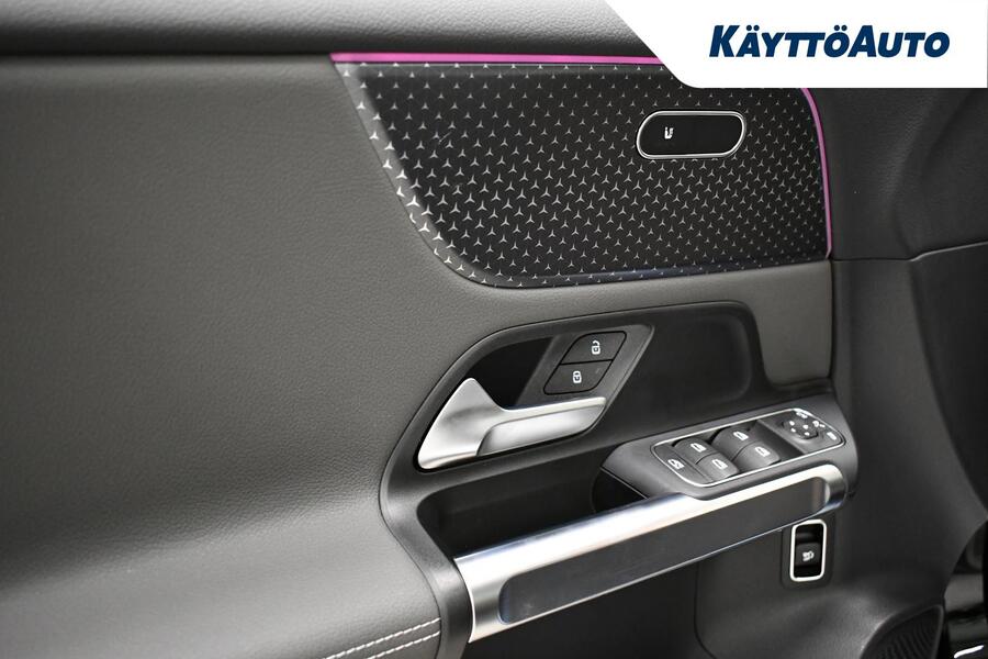 Mercedes-Benz EQB vaihtoauto